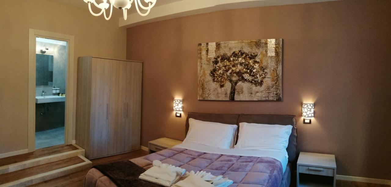 Km 0 Dal Centro By Tiziana Monaldi Hotel Pitigliano Exterior foto